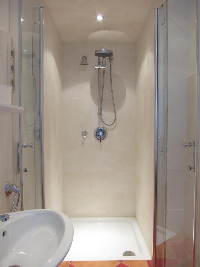 De Schwitzbamb Apartment Тиссов Екстериор снимка